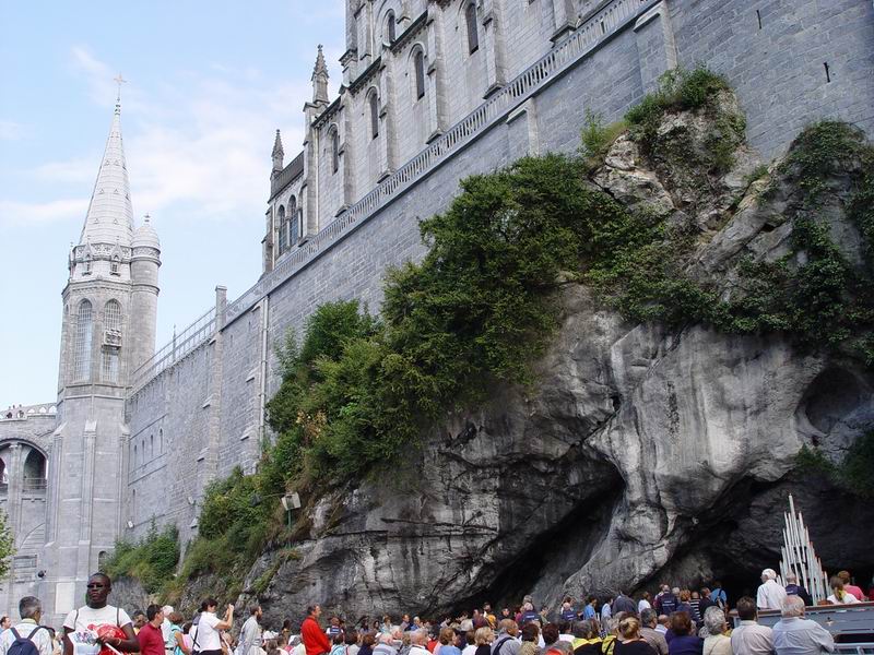 photo066_midi_pyrennees_lourdes.jpg