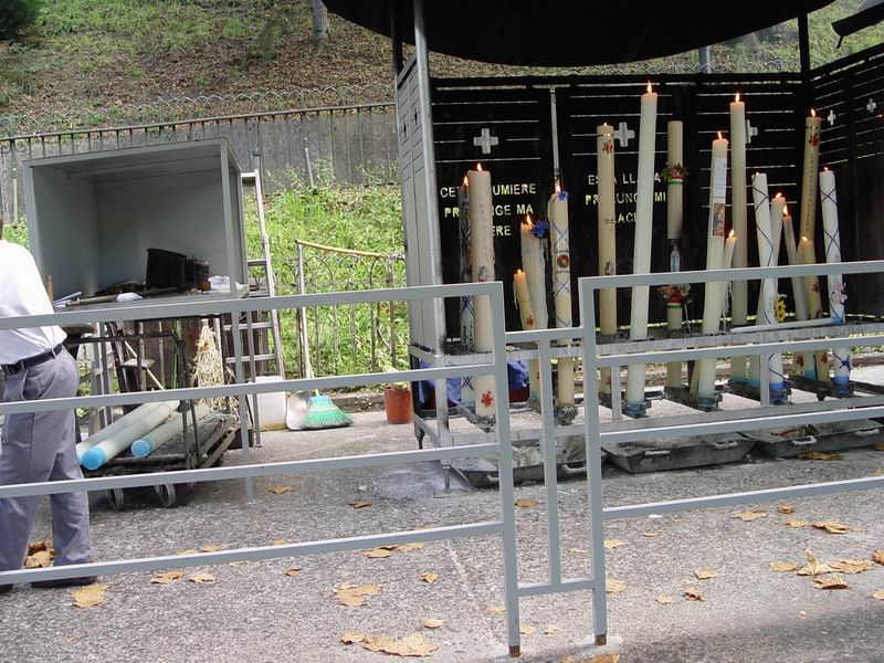 photo068_midi_pyrennees_lourdes.jpg