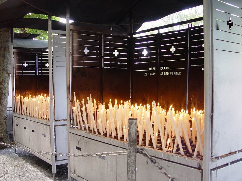 photo071_midi_pyrennees_lourdes.jpg