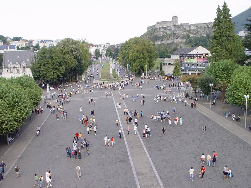 photo077_midi_pyrennees_lourdes.jpg