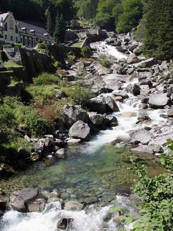 photo086_midi_pyrennees_pont_d_espagne.jpg