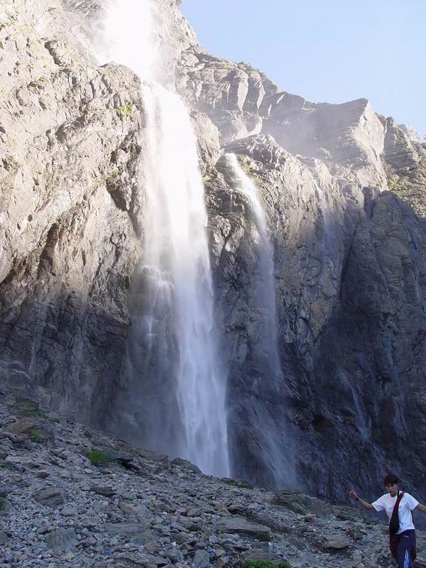 photo143_midi_pyrennees_gavarnie.jpg