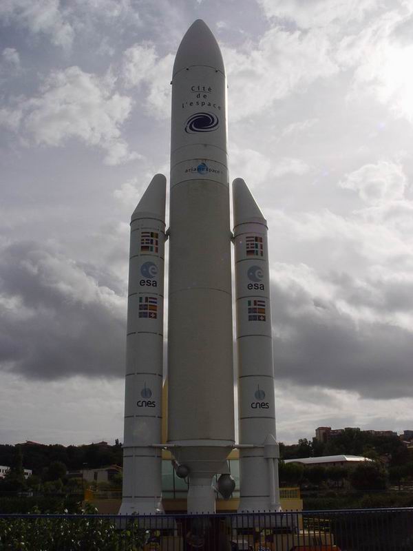 photo229_midi_pyrennees_toulouse_cite_de_l_espace.jpg